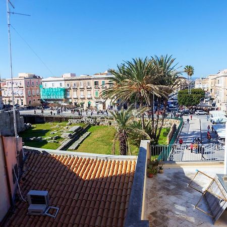 La Terrazza Sul Tempio Di Apollo Apartment Сиракуза Екстериор снимка